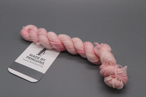 Candy 20g Mini 4PLY 45m/20g 85% Extra-Fine Merino & 15% Nylon