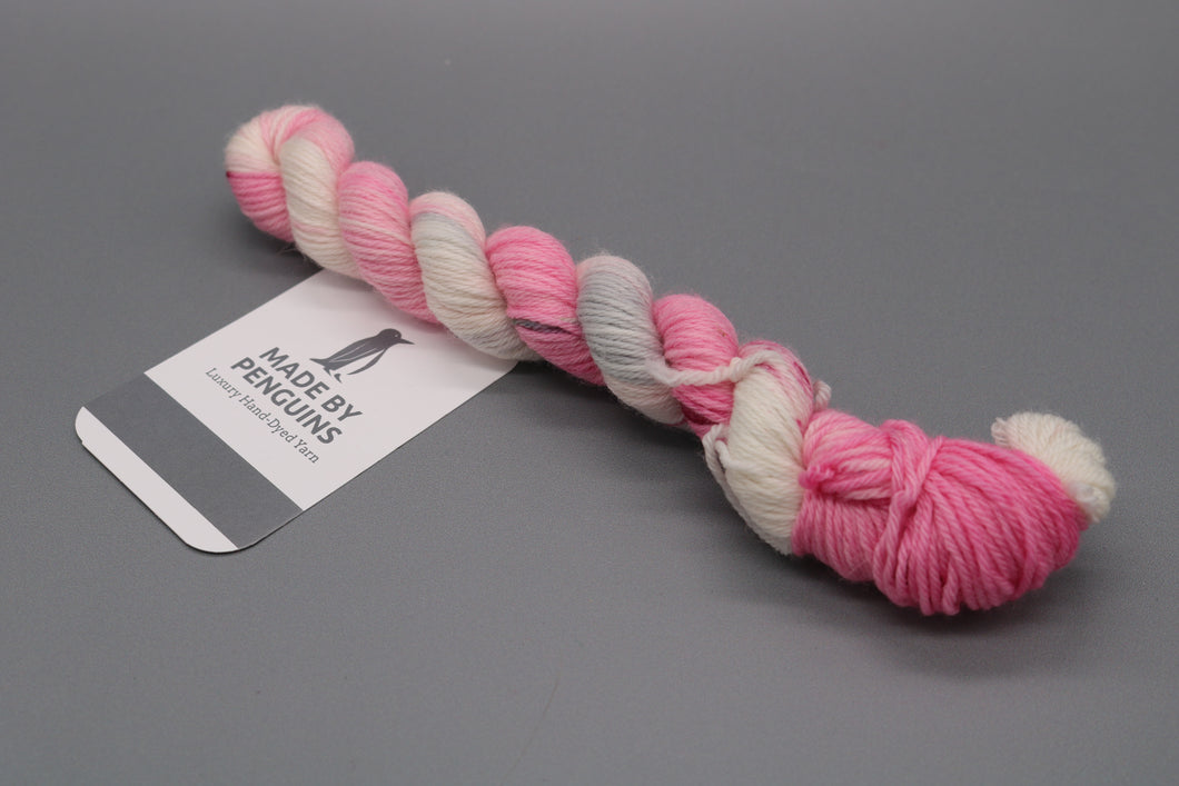 Lazy Sundae (Pink) 20g Mini 4PLY 45m/20g 85% Extra-Fine Merino & 15% Nylon