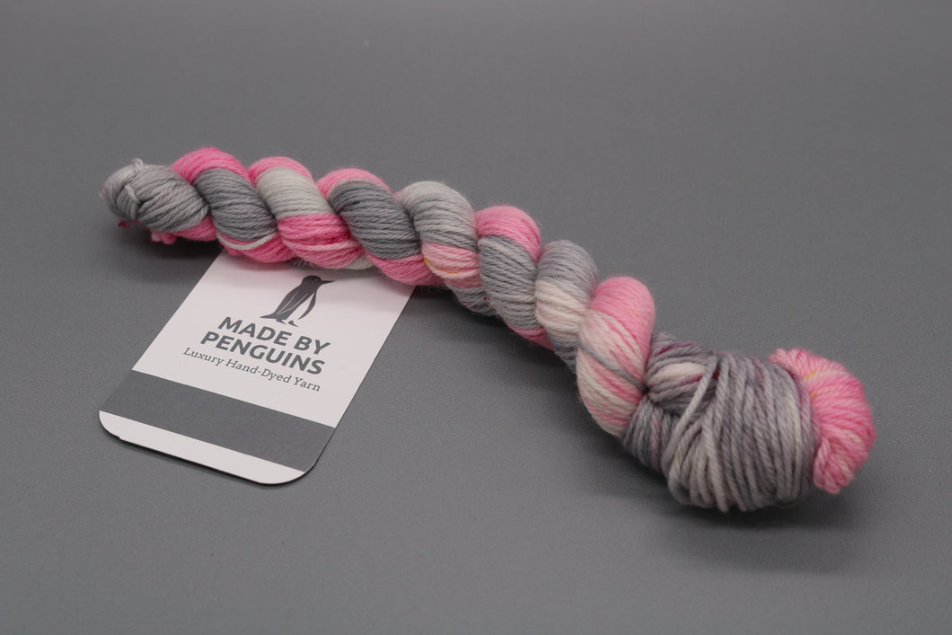 Lazy Sundae (Dark Pink) 20g Mini 4PLY 45m/20g 85% Extra-Fine Merino & 15% Nylon