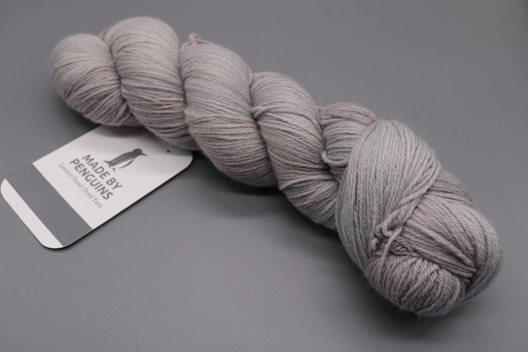 Concrete Merino Nylon 4PLY -100g/400m 85% Extra-Fine Merino & 15% Nylon