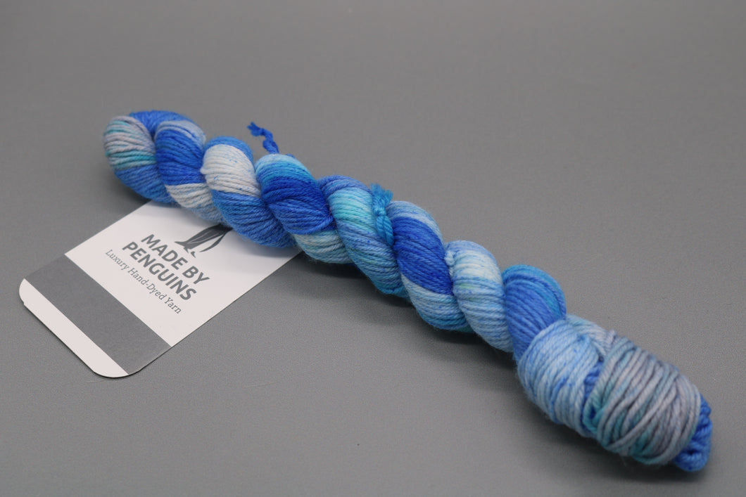 Fallen WildFlower- 20g Mini 4PLY 45m/20g 85% Extra-Fine Merino & 15% Nylon