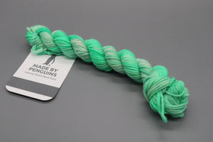 Mint Tea (C) - 20g Mini DK 100% Extra-Fine Merino
