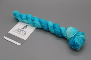 Open Sky - 20g Mini 4PLY 45m/20g 85% Extra-Fine Merino & 15% Nylon