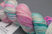 Load image into Gallery viewer, Pink Pumpkins Sparkle DK -100g/225m 100% Extra-Fine Merino