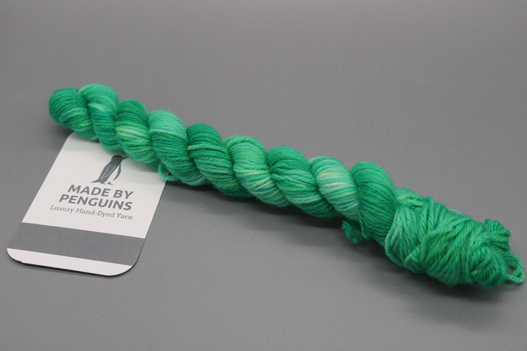 Emerald CIty- 20g Mini 4PLY 45m/20g 85% Extra-Fine Merino & 15% Nylon