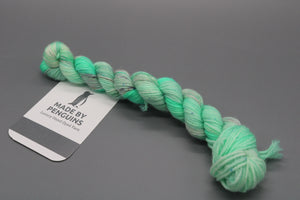 Fizzy Mints - 20g Mini 4PLY 45m/20g 85% Extra-Fine Merino & 15% Nylon