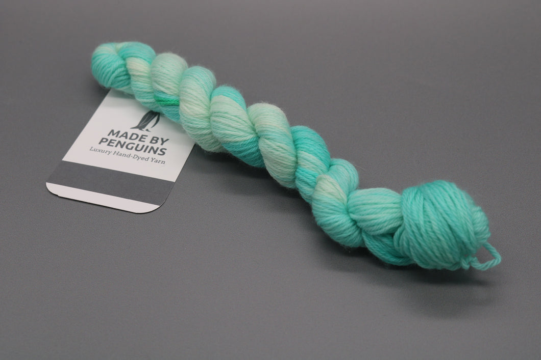Aqua OOAK 084-002 - 20g Mini 4PLY 45m/20g 85% Extra-Fine Merino & 15% Nylon
