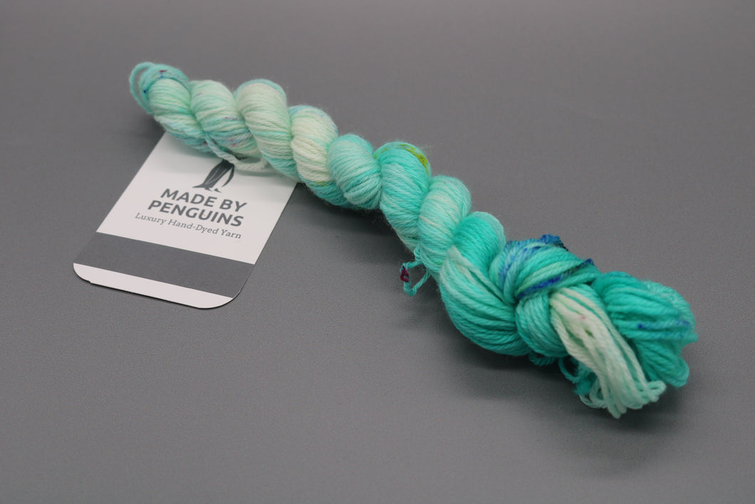 Aqua OOAK 084-003 - 20g Mini 4PLY 45m/20g 85% Extra-Fine Merino & 15% Nylon