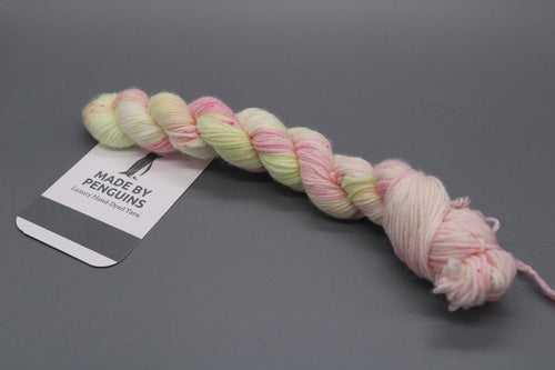 Sweet Custard - 20g Mini 4PLY 45m/20g 85% Extra-Fine Merino & 15% Nylon