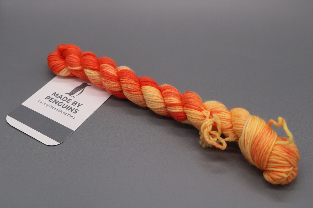 Satsuma 001 - 20g Mini 4PLY 45m/20g 85% Extra-Fine Merino & 15% Nylon