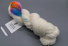 Load image into Gallery viewer, WHICH Witch White Merino Nylon 4PLY -100g/400m 85% Extra-Fine Merino &amp; 15% Nylon