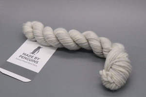 Silver 20g Mini DK 100% Extra-Fine Merino (40m/100g)