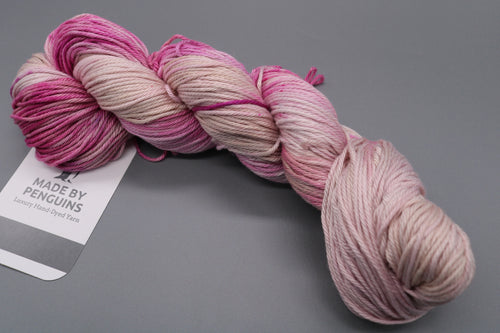 LOVE NOTE  -100g/200m DK: 100% Luxury PIMA Cotton