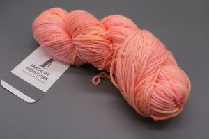 Felling Peachy Merino Nylon DK -100g/225m 85% Extra-Fine Merino & 15% Nylon