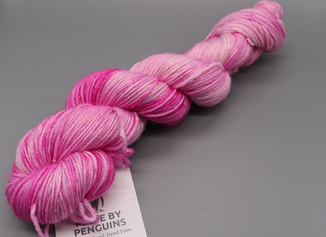 Magenta Sparkle DK -100g/225m 100% Extra-Fine Merino